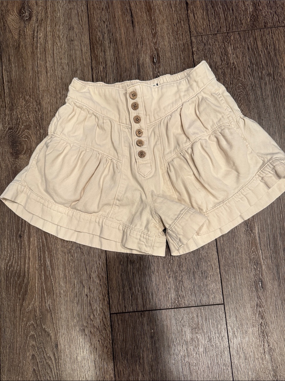 Free People Cream High-Waist Button-Front Tiered Shorts